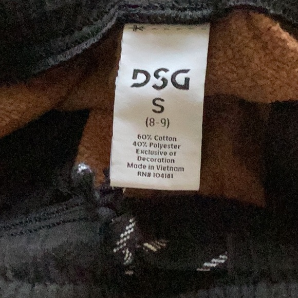 Two pair shorts 🐒 - Picture 3 of 5